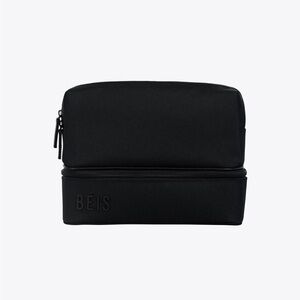 Beis the cosmetic organizer bag in black